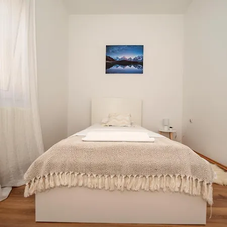Kuca Za Odmor Karla Benkovac