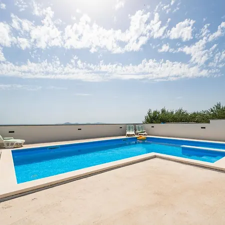 Kuca Za Odmor Karla Casa vacanze *